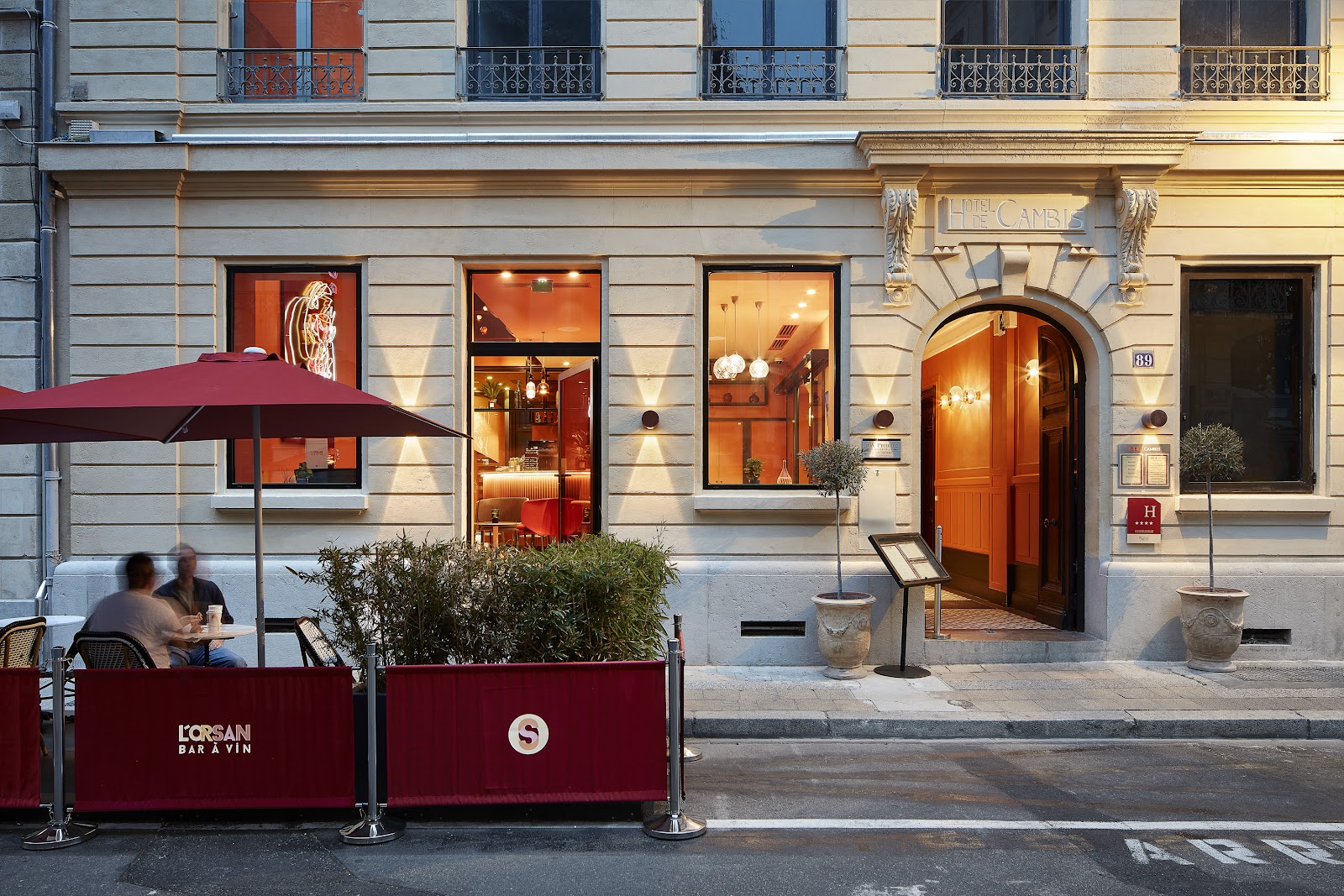 Hotel De Cambis