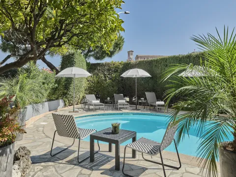 Hotel Le Suquet Cannes