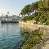 Marseille veut-elle vraiment devenir une station balnéaire : le port, la plage et le malaise